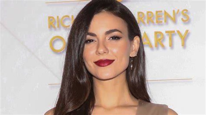 Does Victoria Justice Smoke? Unveiling the Truth Behind the Rumors