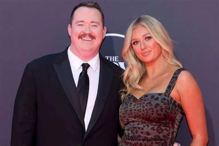 Shane Gillis' Wife: A Deep Dive into Their Relationship